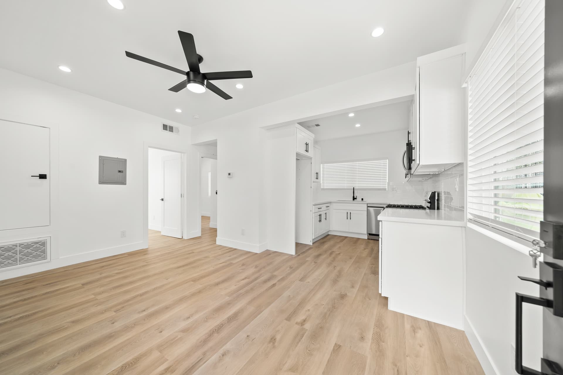 248 Beach Street - Photo 3