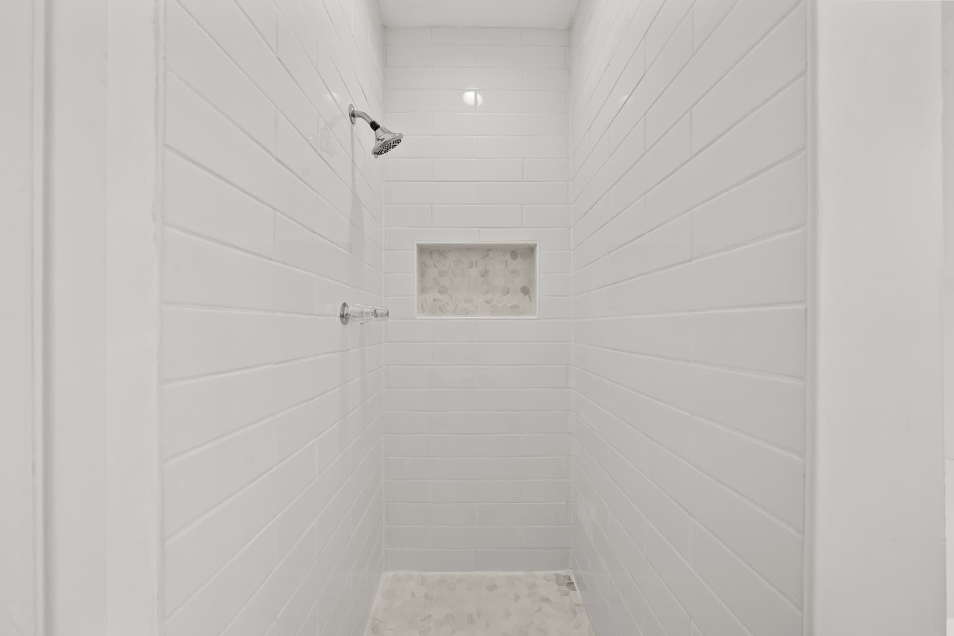 1001 QA Distinct Avenue - Photo 1